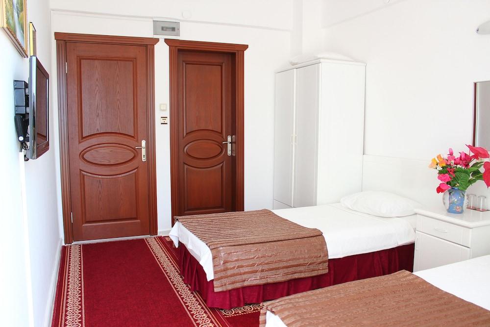 Soykan Hotel Мармарис Екстериор снимка