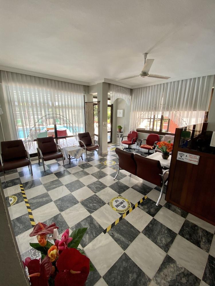 Soykan Hotel Мармарис Екстериор снимка