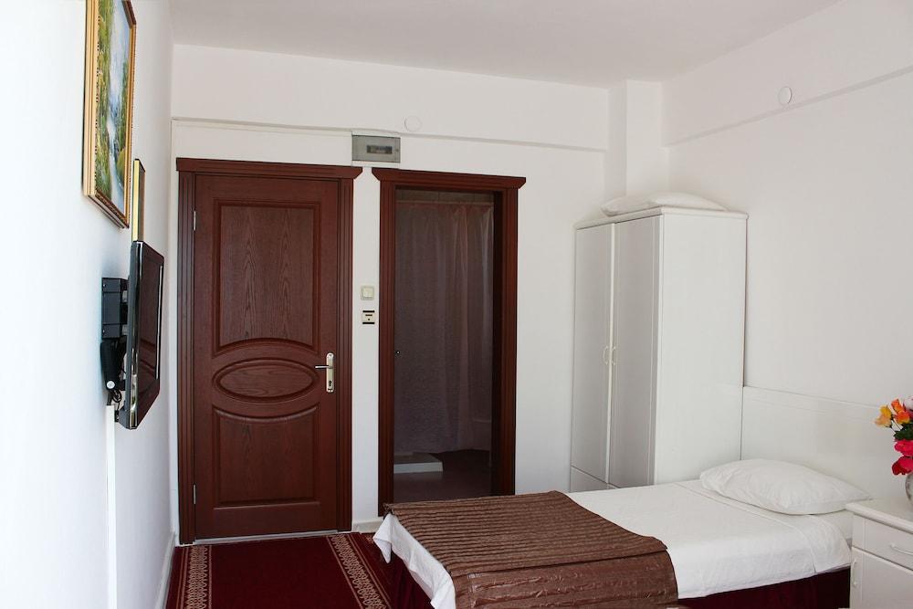 Soykan Hotel Мармарис Екстериор снимка