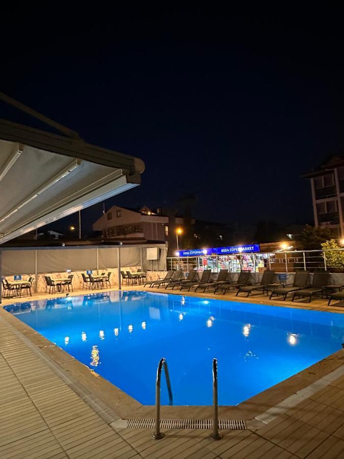 Soykan Hotel Мармарис Екстериор снимка
