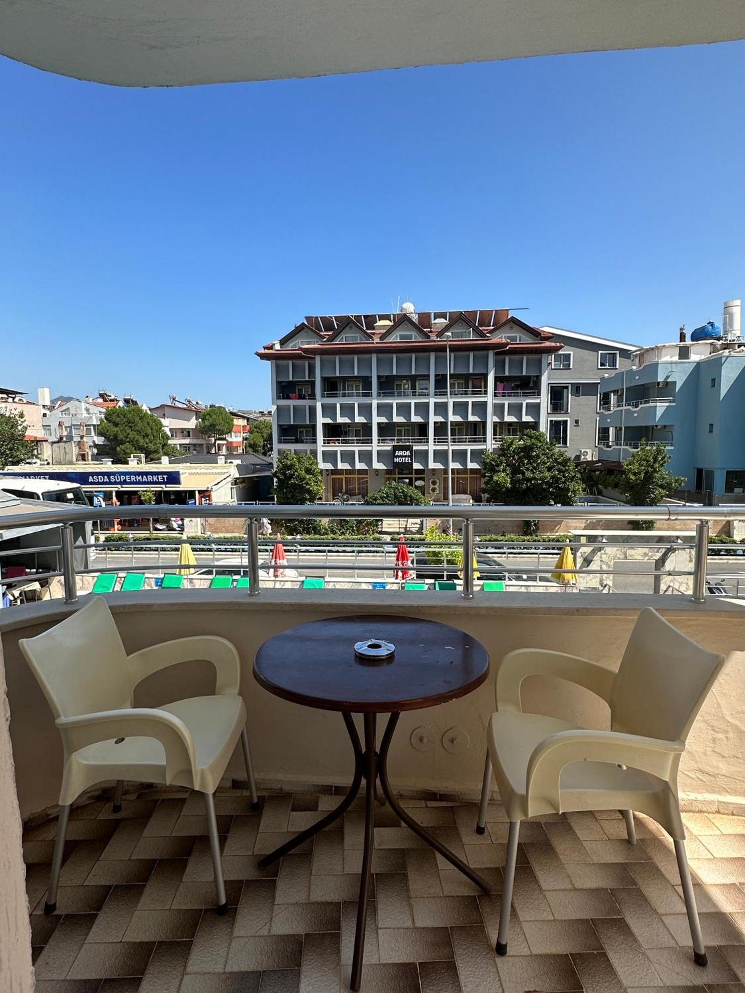 Soykan Hotel Мармарис Екстериор снимка