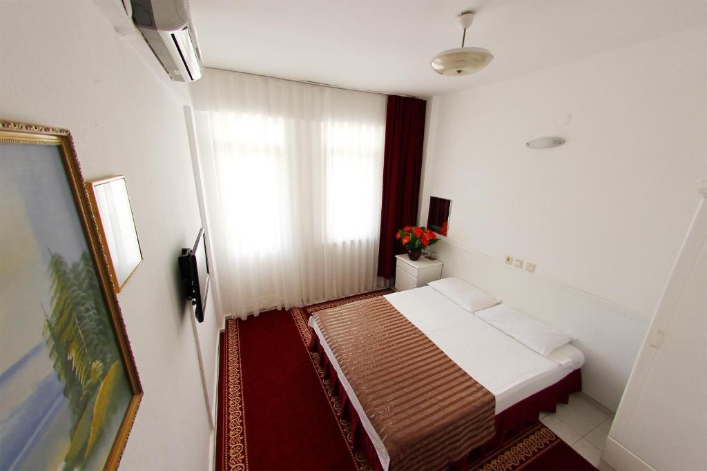 Soykan Hotel Мармарис Екстериор снимка